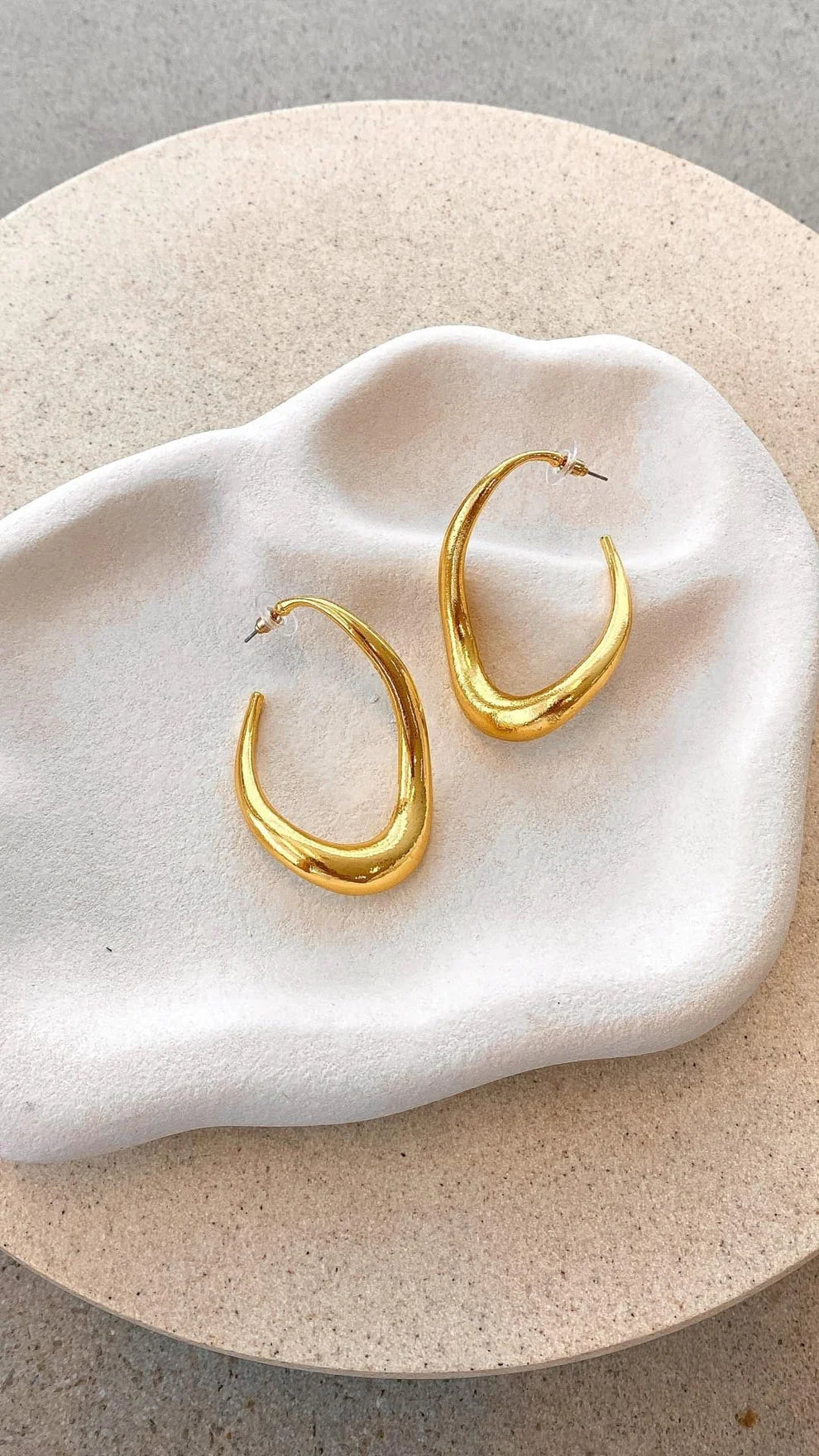 Eclat Doré - Pendientes dorados de inspiración boutique